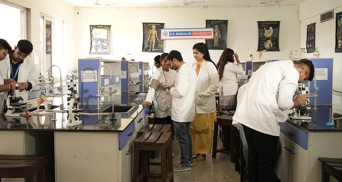 Study the interaction between drugs and and biological systems at our Pharmacology Lab